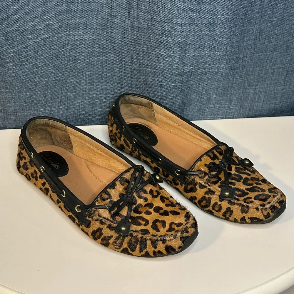 Leopard‎ print clark loafers